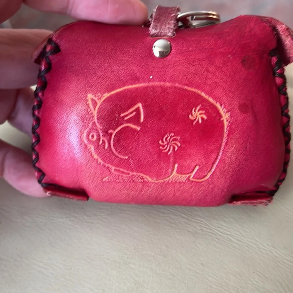Leather Piggy Coin Key Ring Dark Pink Just Adorable-Handmade - Picture 3 of 12